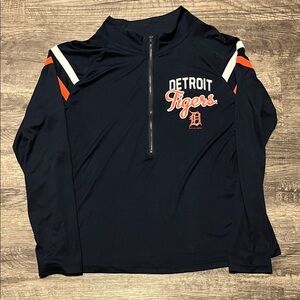 Detroit tigers pullover